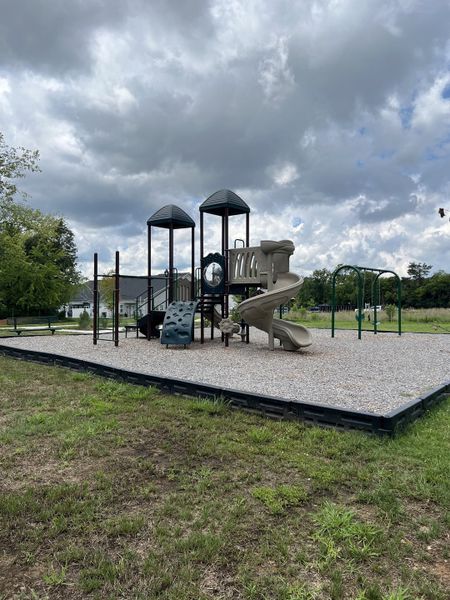 Community amenities in Spring Branch, Smyrna (Image 17). Community amenities in Spring Branch, Smyrna (Image 17).