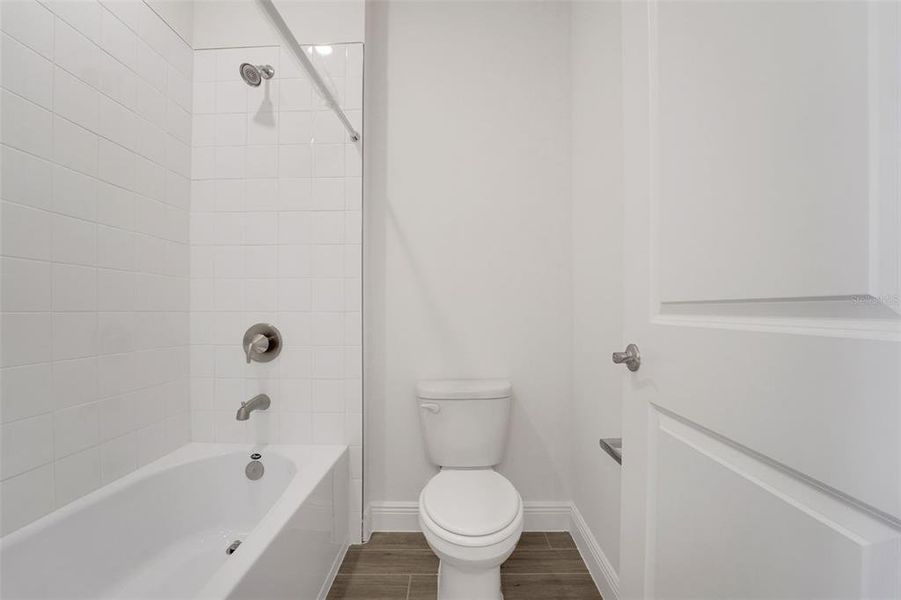 Furnished interior view inside a new home in Seaire, Parrish (Image 8).