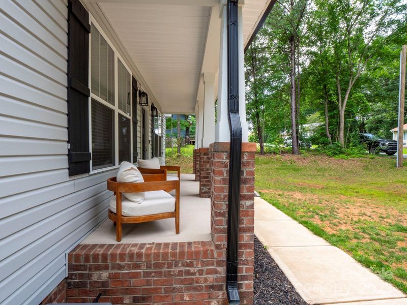 Exterior details and patio area of a home in , Stanley (Image 20).