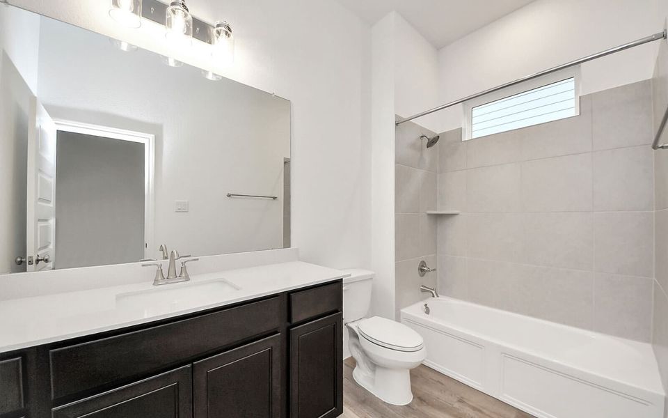 Representative furnished interior of a home built from the Knox by Brookfield Residential in 50' Traditional Homes at Elyson, Katy (Image 6).