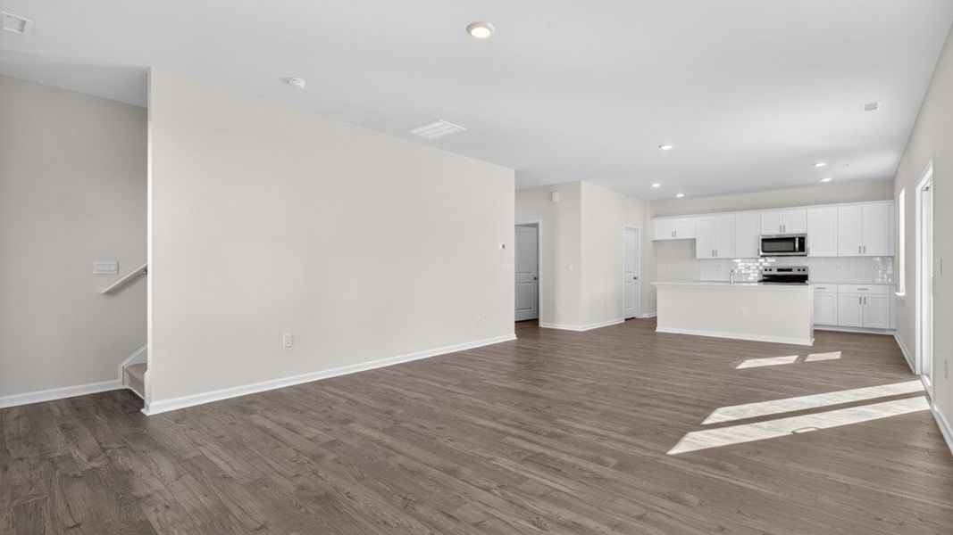 Spacious, unfurnished interior of a new home in Swift Creek Farm, Clayton (Image 17). Spacious, unfurnished interior of a new home in Swift Creek Farm, Clayton (Image 17).