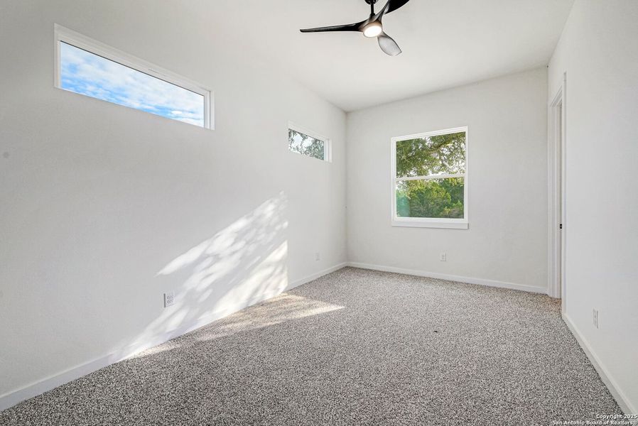 Spacious, unfurnished interior of a new home in , Fischer (Image 18).