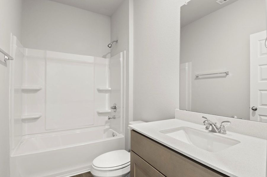 Image 37 of a home in Cloverleaf.