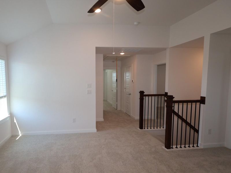 Spacious, unfurnished interior of a new home in Miller's Pond, Rosenberg (Image 7). Spacious, unfurnished interior of a new home in Miller's Pond, Rosenberg (Image 7).