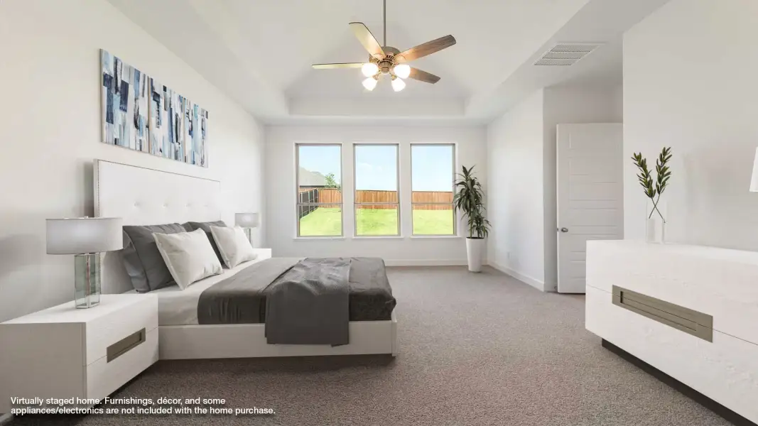 Representative furnished interior of a home built from the 2669W by Perry Homes in Briarley, Montgomery (Image 5).