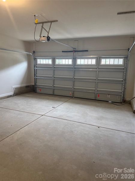 Spacious, unfurnished interior of a new home in Village of Waxhaw, Waxhaw (Image 23).