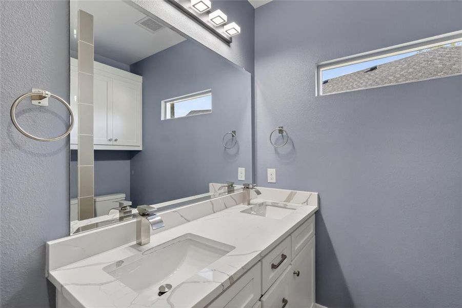 Furnished interior view inside a new home in , Gun Barrel City (Image 10).