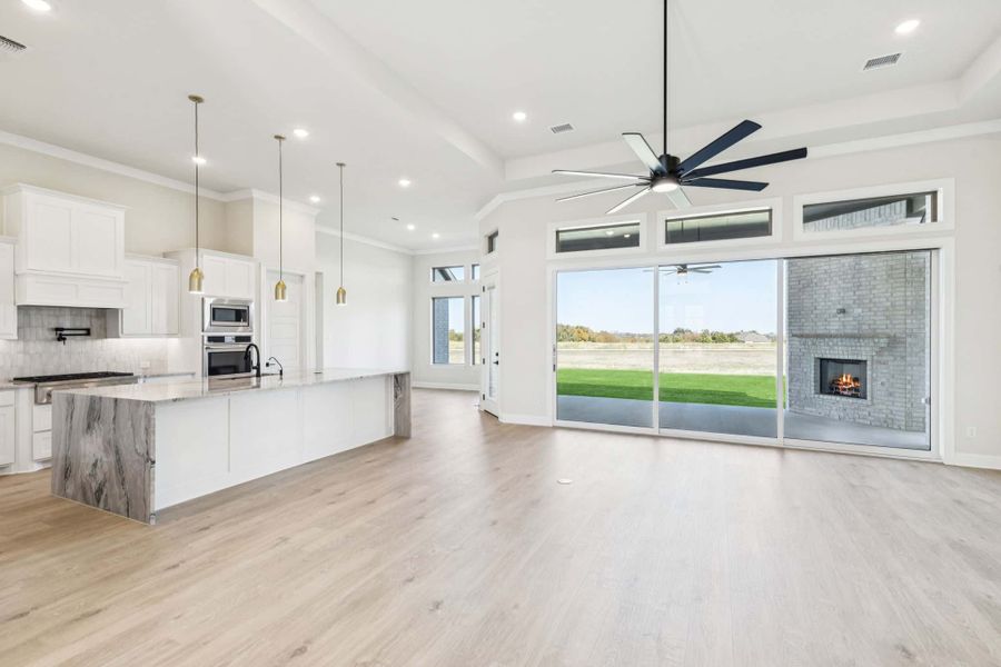 Spacious, unfurnished interior of a new home in Lakeway Estates, Waxahachie (Image 26). Spacious, unfurnished interior of a new home in Lakeway Estates, Waxahachie (Image 26).
