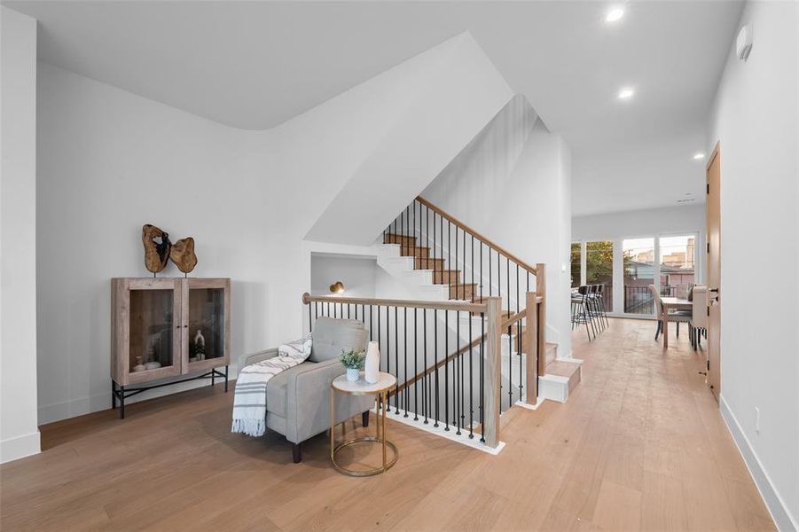 Furnished interior view inside a new home in , Dallas (Image 9).