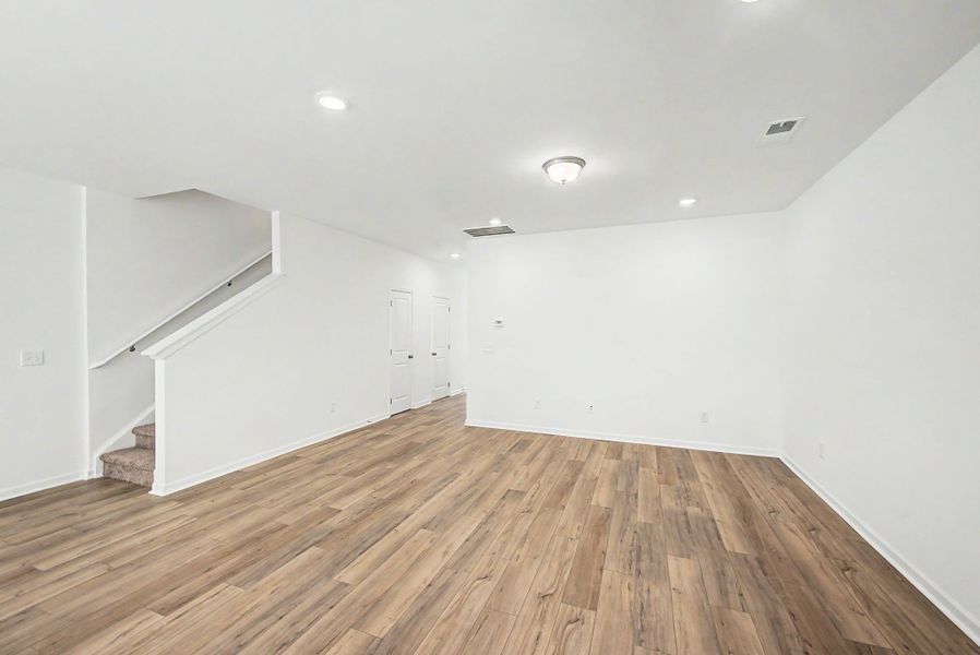 Spacious, unfurnished interior of a new home in Ironhorse, Dickson (Image 30).