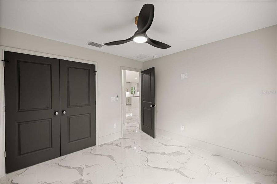 Spacious, unfurnished interior of a new home in , Ocala (Image 21).