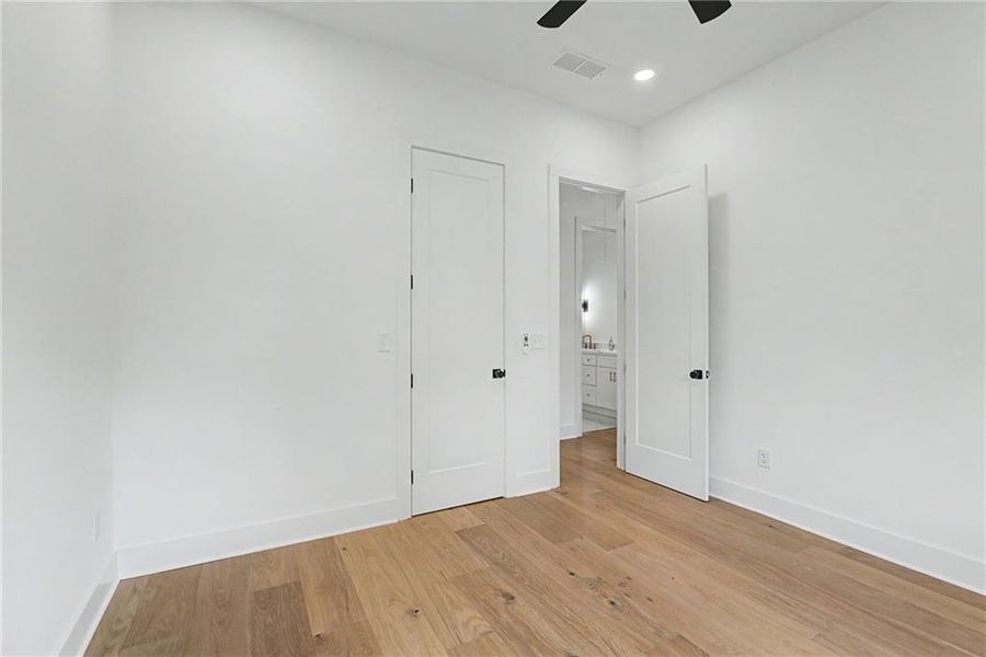Spacious, unfurnished interior of a new home in , Atlanta (Image 22).