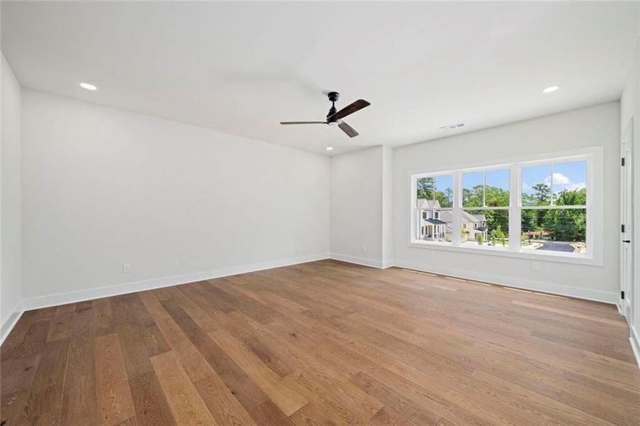 Spacious, unfurnished interior of a new home in , Atlanta (Image 36). Spacious, unfurnished interior of a new home in , Atlanta (Image 36).