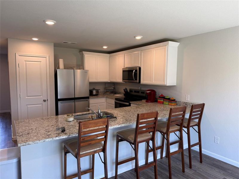 Furnished interior view inside a new home in Courtland Place, Cleburne (Image 6).