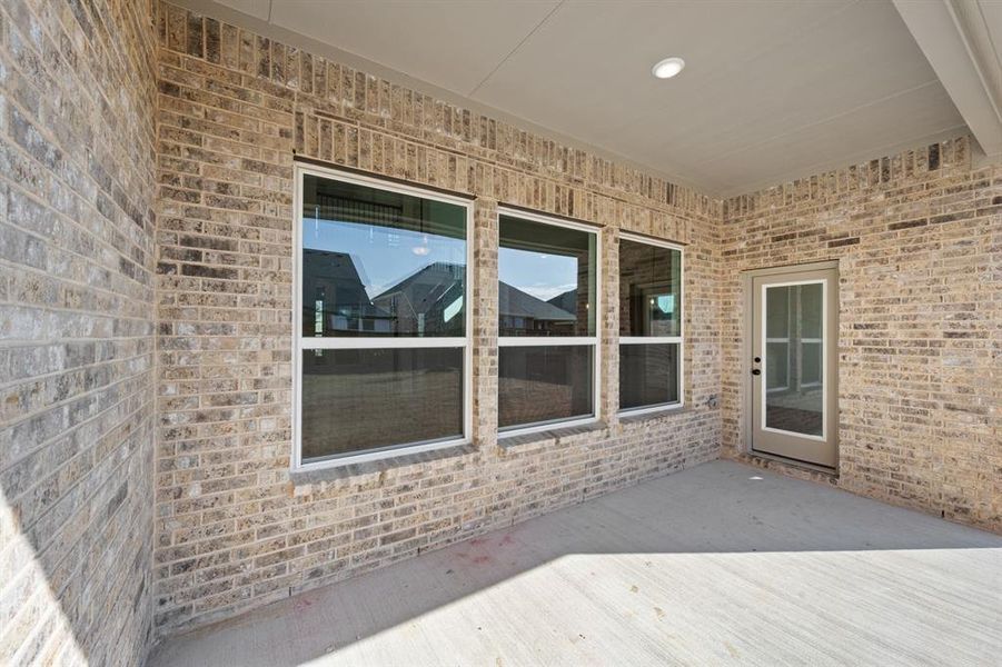 1005 Butterfly- Back-1 1005 Butterfly- Back-1