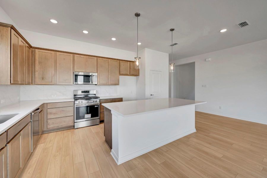 Furnished interior view inside a new home in Beacon Point at Lago Mar 50’ Homesites, Texas City (Image 11).