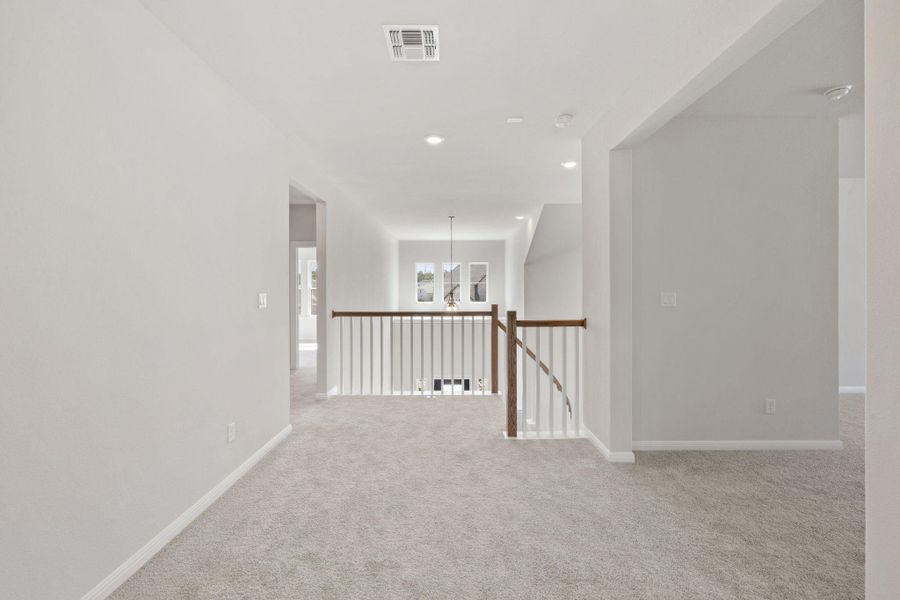 Representative images and renderings are for illustrative purposes. Actual structural options and design finishes of home may vary.