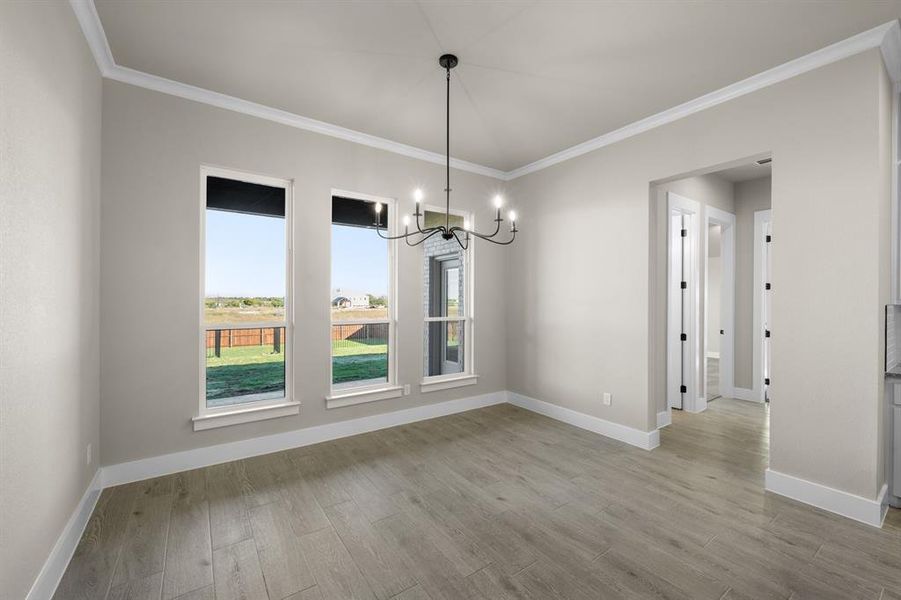 213 Bel Grand- Dining-1 213 Bel Grand- Dining-1