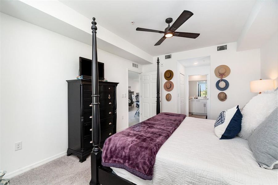 Furnished interior view inside a new home in , Punta Gorda (Image 5).