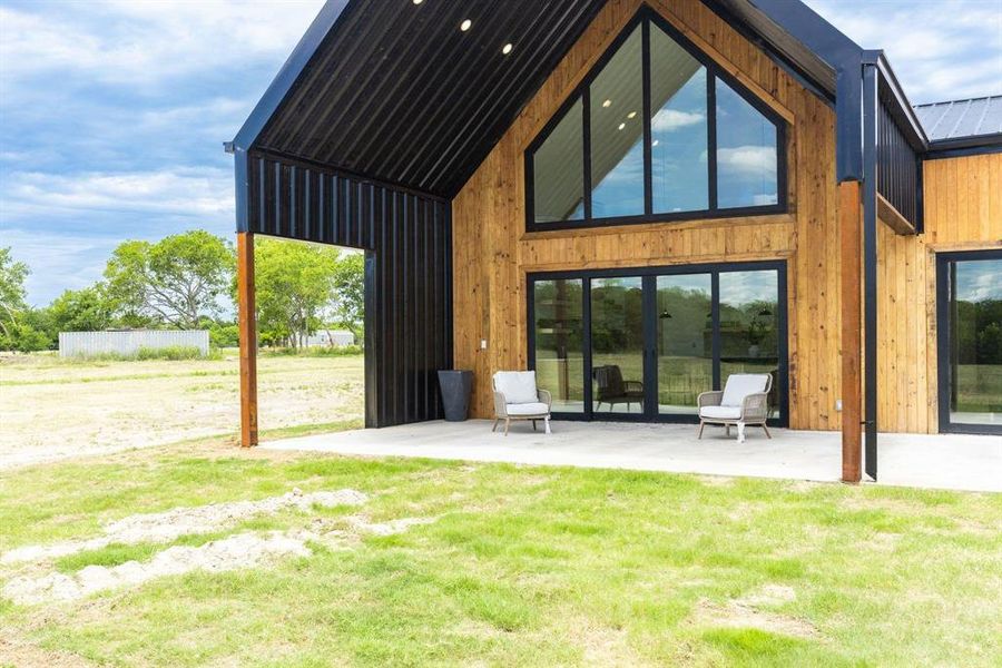 Front exterior of a new home in , Sulphur Springs, TX, highlighting curb appeal (Image 2). Front exterior of a new home in , Sulphur Springs, TX, highlighting curb appeal (Image 2).