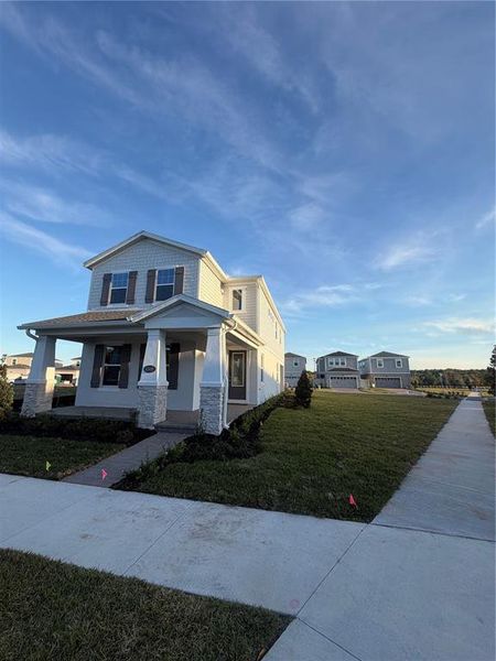 Image 27 of a home in Center Lake on the Park.