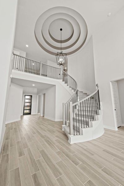 Spacious, unfurnished interior of a new home in Elyson - 60', Katy (Image 16). Spacious, unfurnished interior of a new home in Elyson - 60', Katy (Image 16).