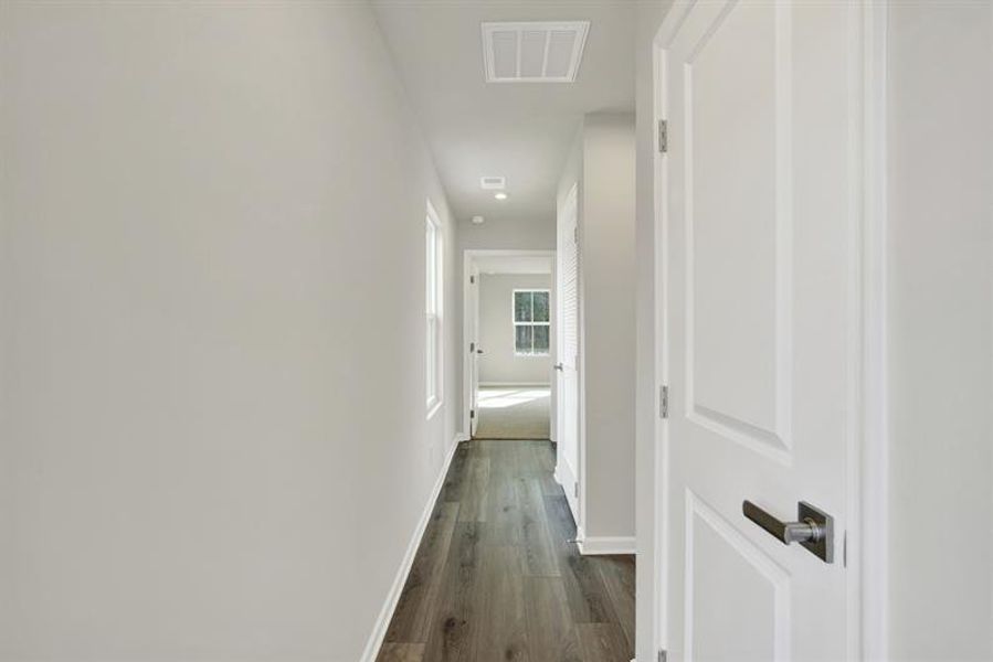 Spacious, unfurnished interior of a new home in Royal Oaks Cottages, Hardeeville (Image 13).