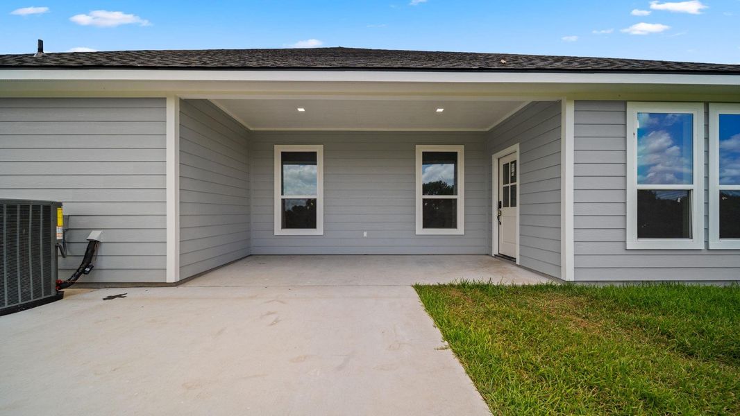 Exterior details and patio area of a home in , Brenham (Image 4). Exterior details and patio area of a home in , Brenham (Image 4).