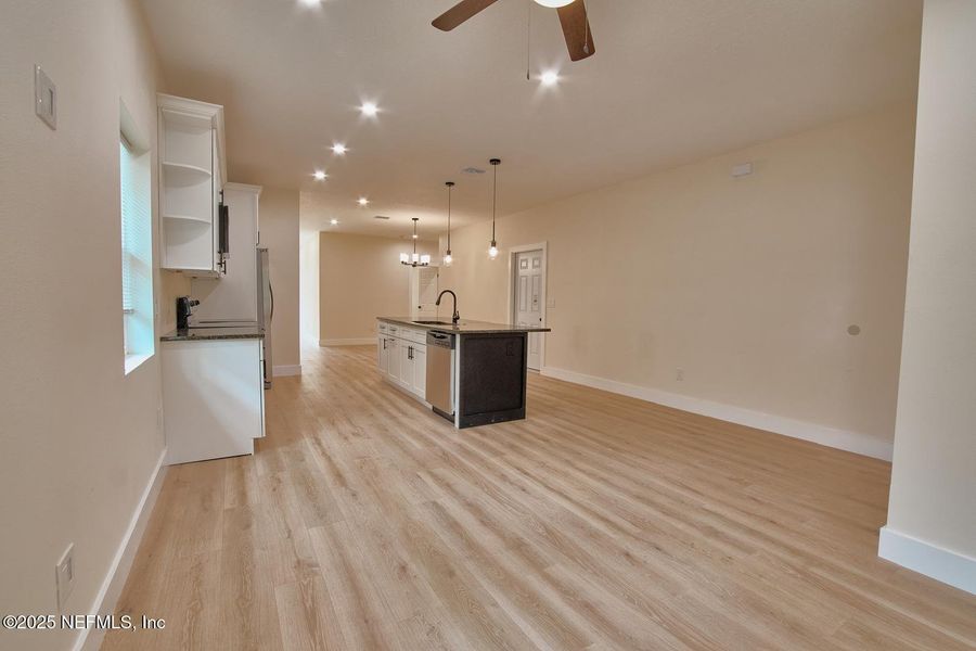 Spacious, unfurnished interior of a new home in , Jacksonville (Image 40). Spacious, unfurnished interior of a new home in , Jacksonville (Image 40).
