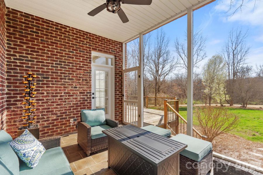 Exterior details and patio area of a home in , Summerfield (Image 4).