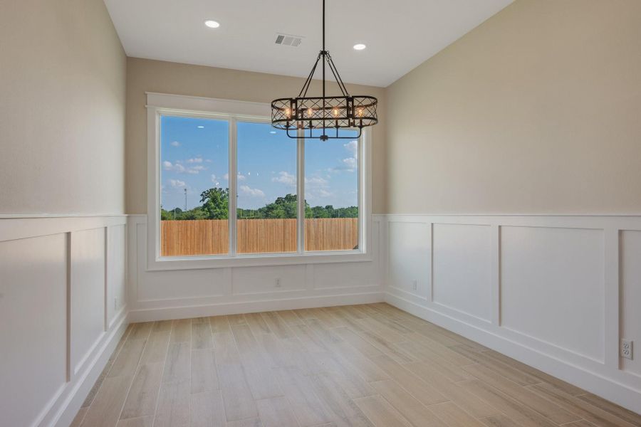 Spacious, unfurnished interior of a new home in , College Station (Image 34).