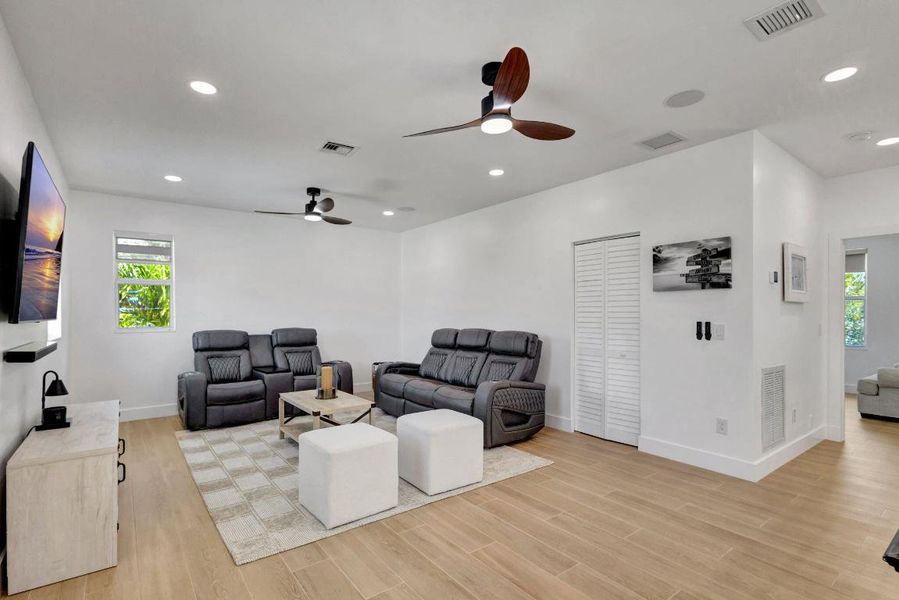 63-web-or-mls-5D1A9136