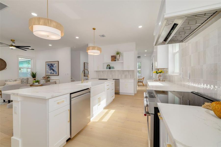 Furnished interior view inside a new home in , St. Petersburg (Image 35).