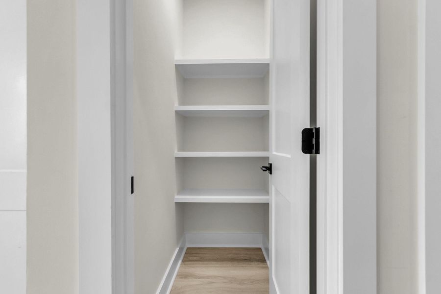 Spacious, unfurnished interior of a new home in , Charleston (Image 23).