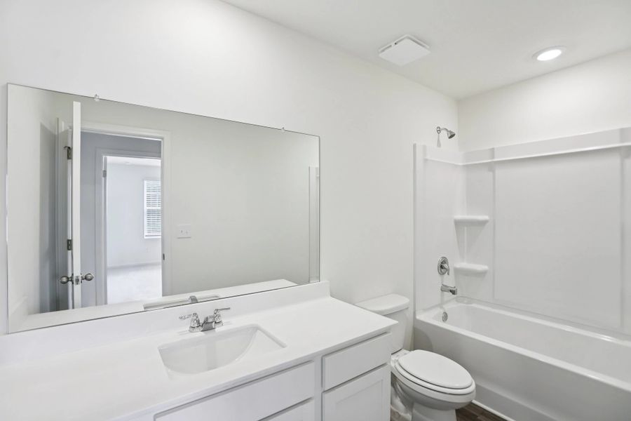 Representative furnished interior of a home built from the Splendor by Starlight Homes in Liberty Ranch, Liberty (Image 15).
