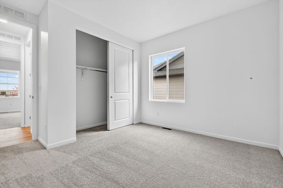 Spacious, unfurnished interior of a new home in Trailstone, Arvada (Image 17). Spacious, unfurnished interior of a new home in Trailstone, Arvada (Image 17).