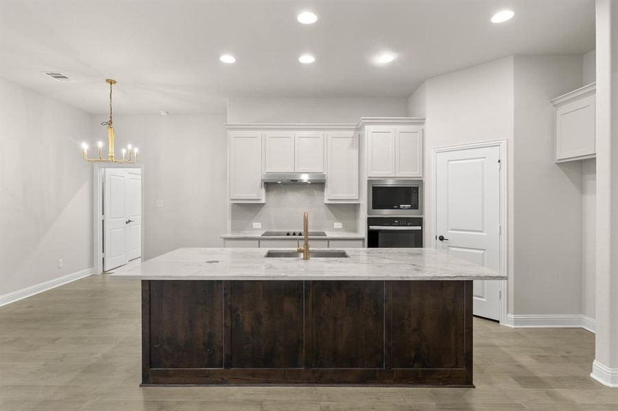 1780 Vista-Kitchen-1 1780 Vista-Kitchen-1