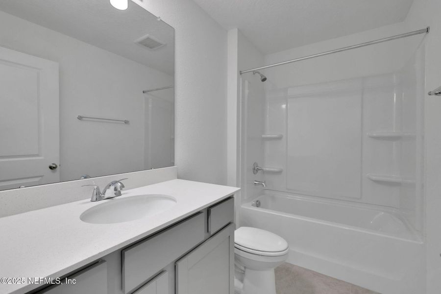 Furnished interior view inside a new home in Cedar Creek, Jacksonville (Image 5).