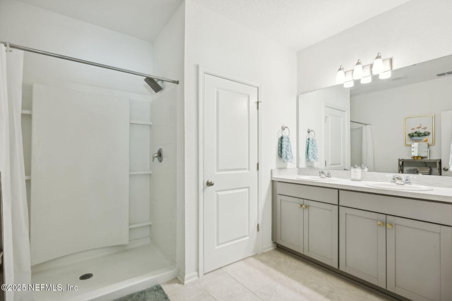 Furnished interior view inside a new home in Wilford Preserve, Orange Park (Image 18). Furnished interior view inside a new home in Wilford Preserve, Orange Park (Image 18).