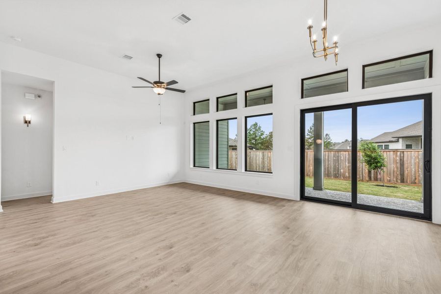 Spacious, unfurnished interior of a new home in Kresston, Magnolia (Image 19). Spacious, unfurnished interior of a new home in Kresston, Magnolia (Image 19).
