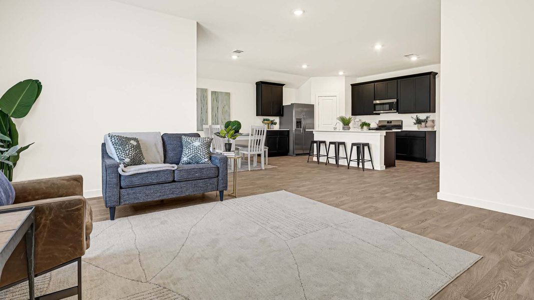 Furnished interior view inside a new home in Evergreen, Rosenberg (Image 18). Furnished interior view inside a new home in Evergreen, Rosenberg (Image 18).