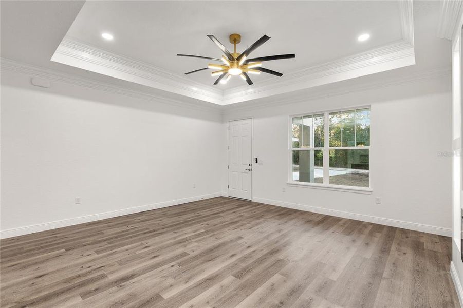 Spacious, unfurnished interior of a new home in , Dunnellon (Image 62).