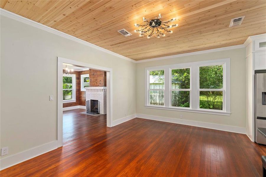 Spacious, unfurnished interior of a new home in , Brownwood (Image 22).
