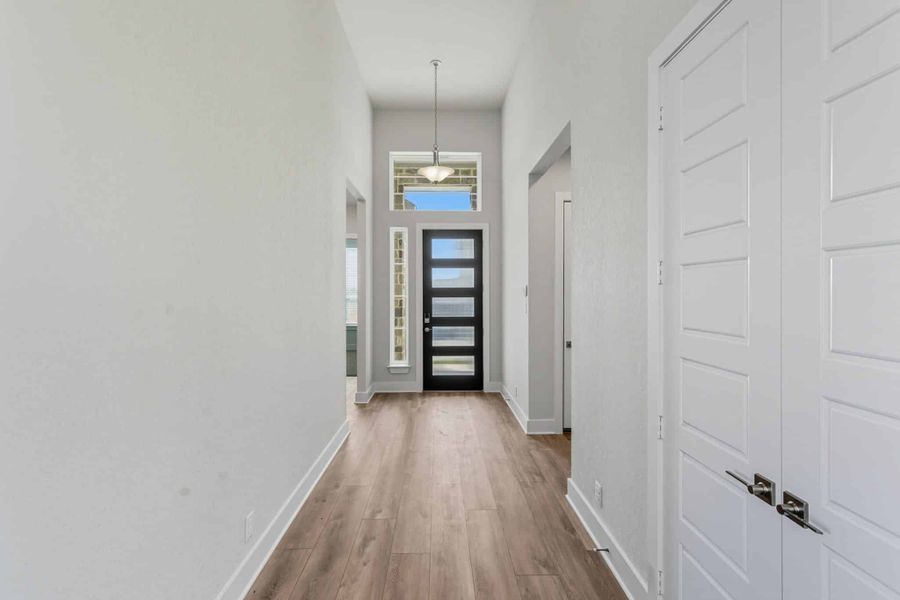 Spacious, unfurnished interior of a new home in Prominence – Now Selling, San Antonio (Image 19).