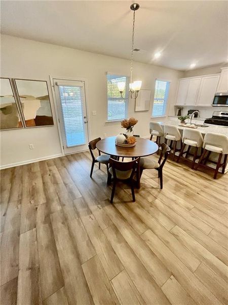 Furnished interior view inside a new home in Kingsmere Estates, Loganville (Image 9). Furnished interior view inside a new home in Kingsmere Estates, Loganville (Image 9).
