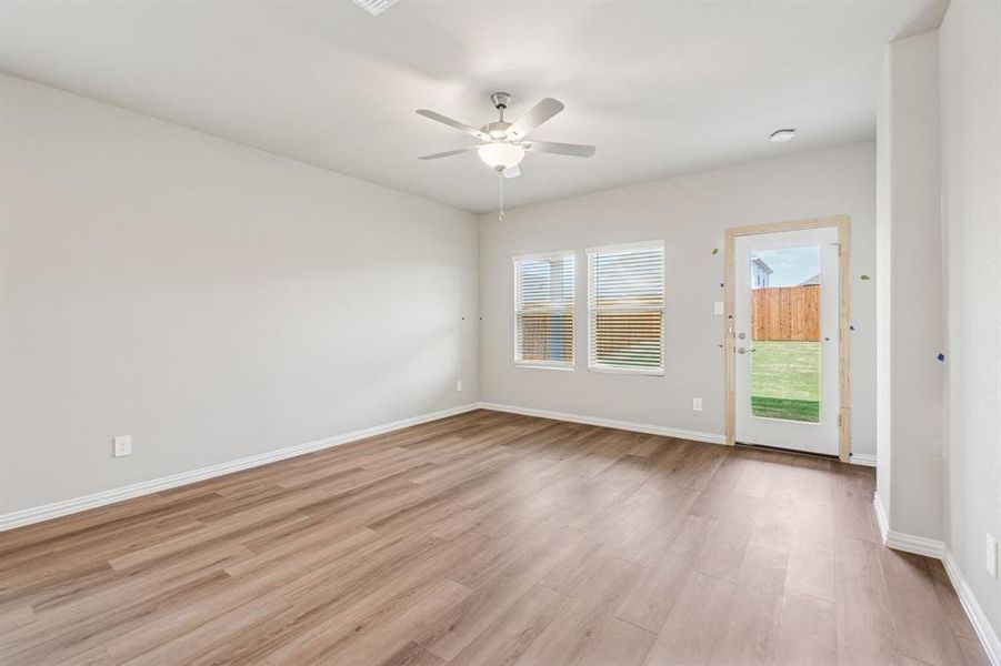 Photo is not of the actual home, but is an inspirational photo of builder’s model home and may depict options, furnishings, and/or decorator features that are not included. Photo is not of the actual home, but is an inspirational photo of builder’s model home and may depict options, furnishings, and/or decorator features that are not included.