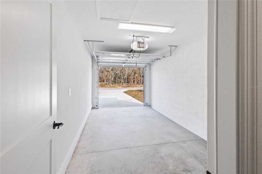 Spacious, unfurnished interior of a new home in , Williston (Image 15).