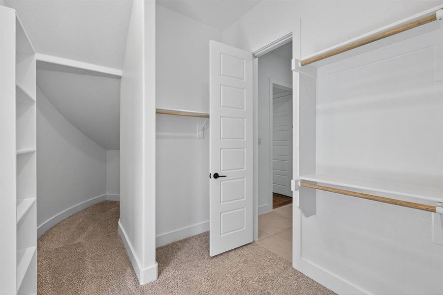 Spacious, unfurnished interior of a new home in Solterra, Mesquite (Image 17). Spacious, unfurnished interior of a new home in Solterra, Mesquite (Image 17).