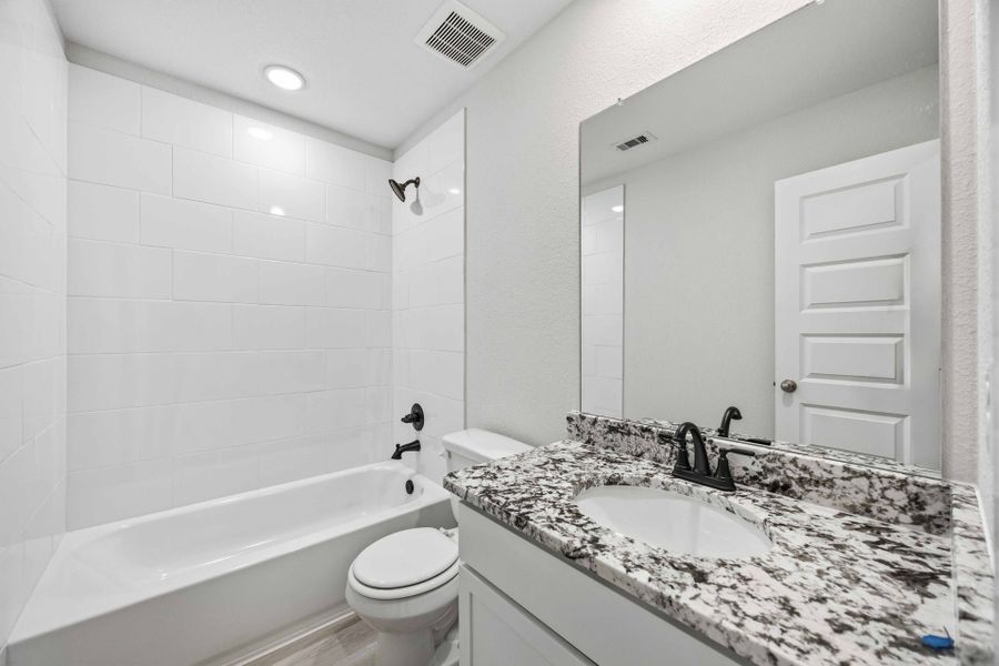 13218 Opera Dr - Rembrandt - Secondary Bathroom