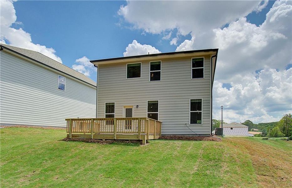 Exterior details of a home in Enclave at Evergreen, Fairburn (Image 4). Exterior details of a home in Enclave at Evergreen, Fairburn (Image 4).